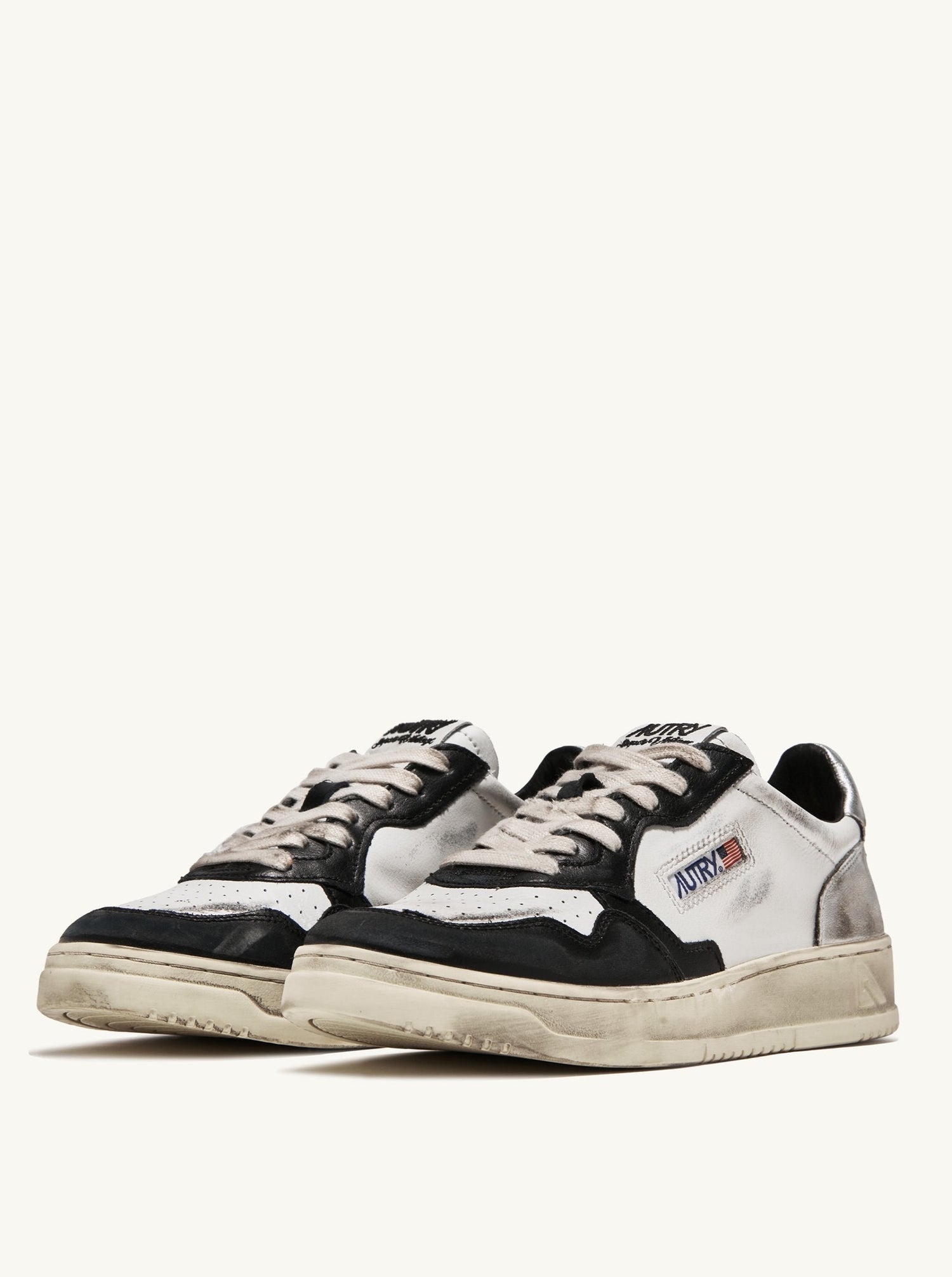 Super Vintage Low Sneakers, white-black-silver
