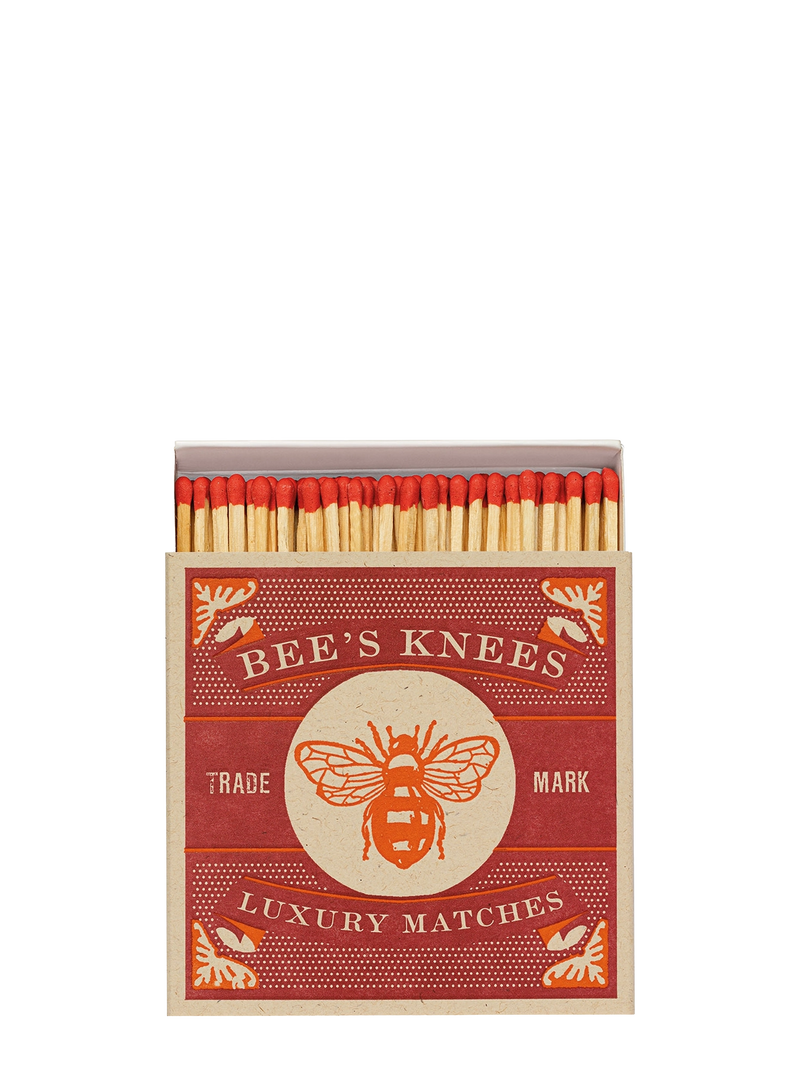 Bee's knees matches red