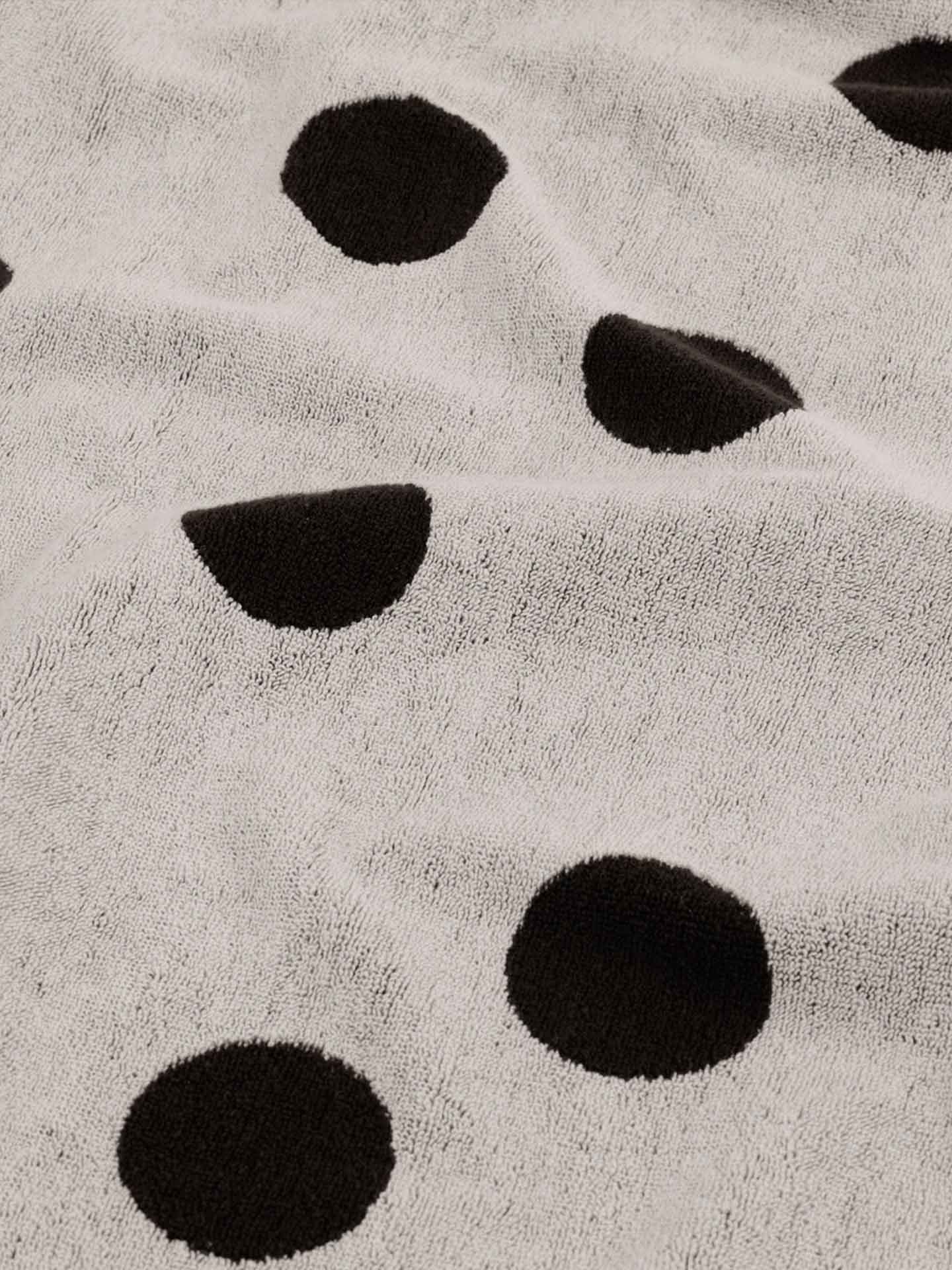 Bath towel, cream & black polka dot