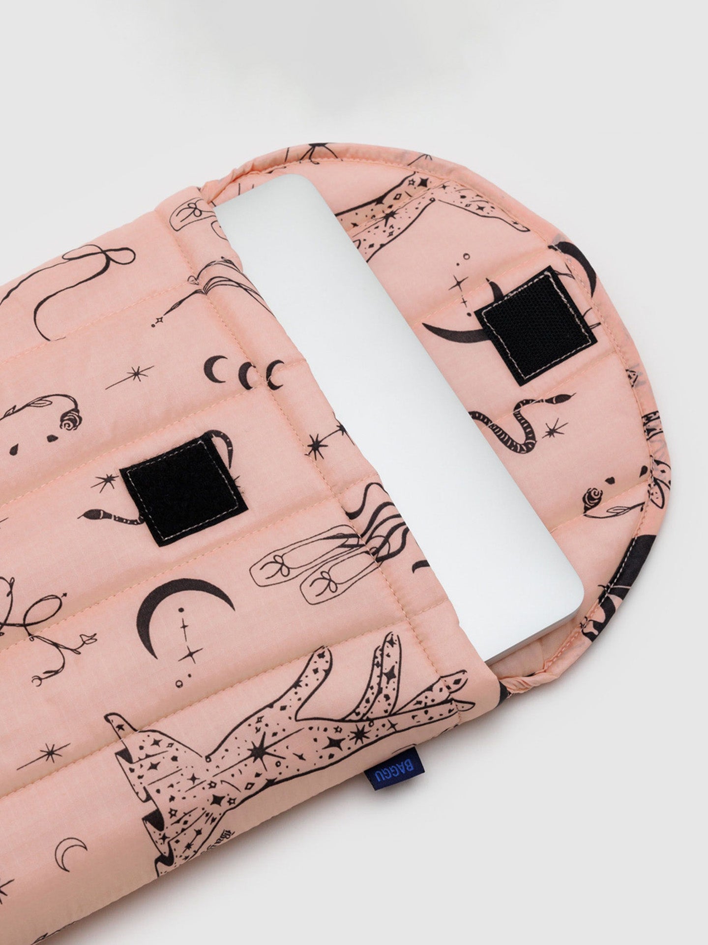 Puffy laptop sleeve 13