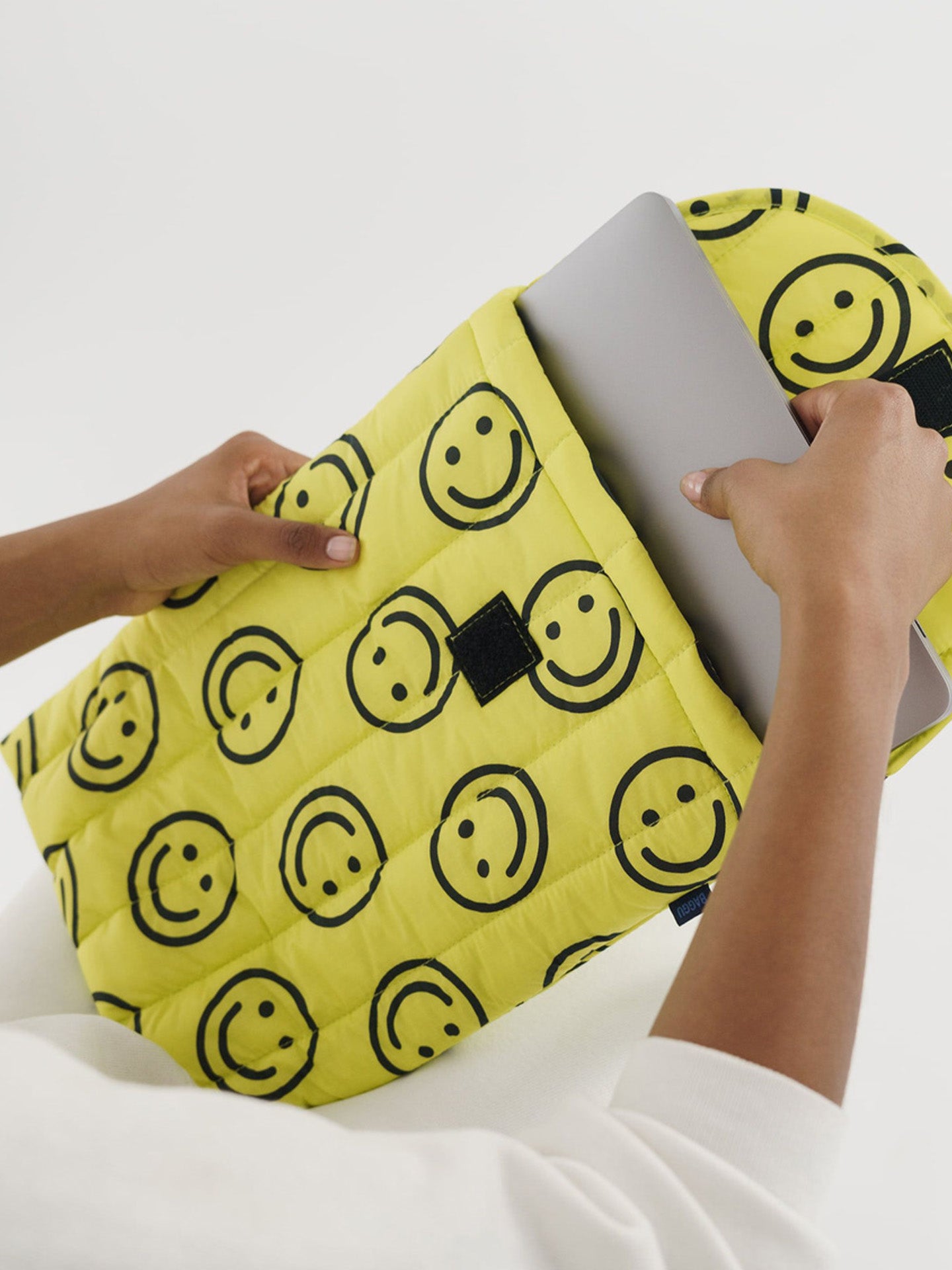 Puffy laptop sleeve 16