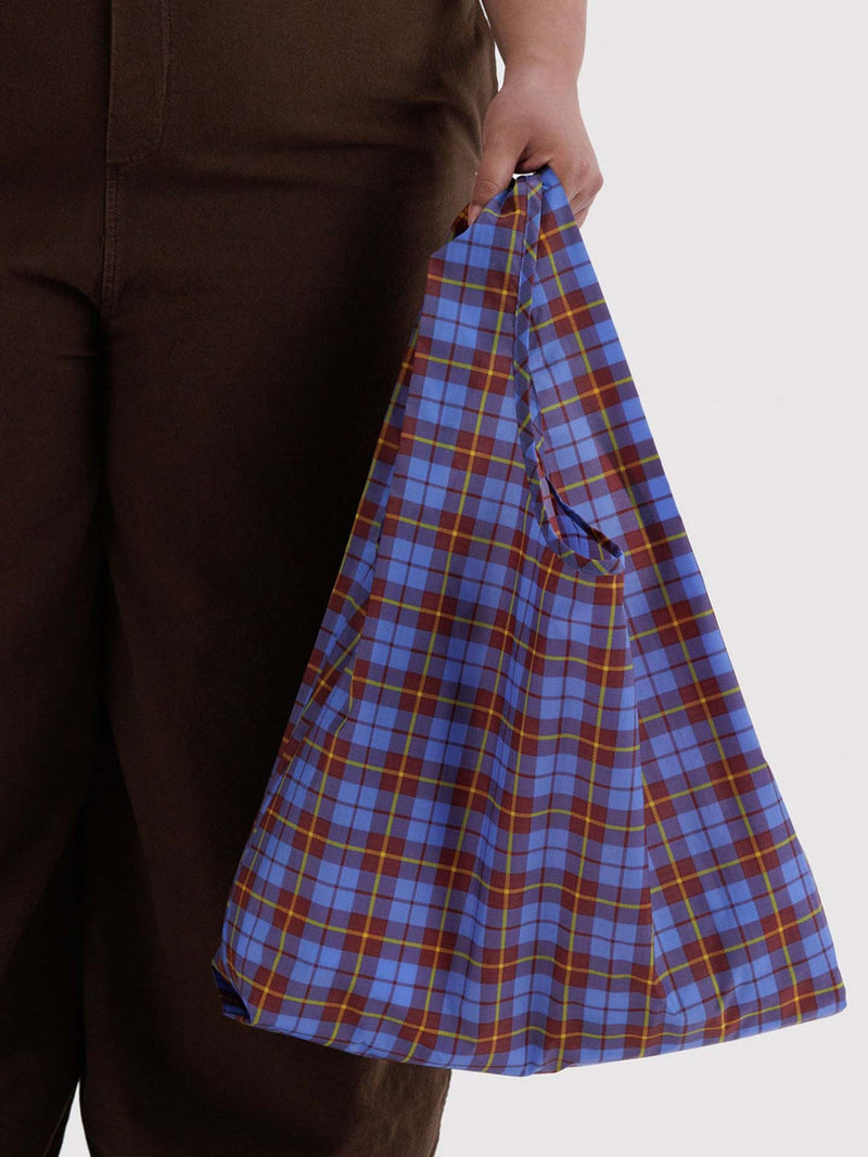 Standard Baggu shopping bag, blue tartan