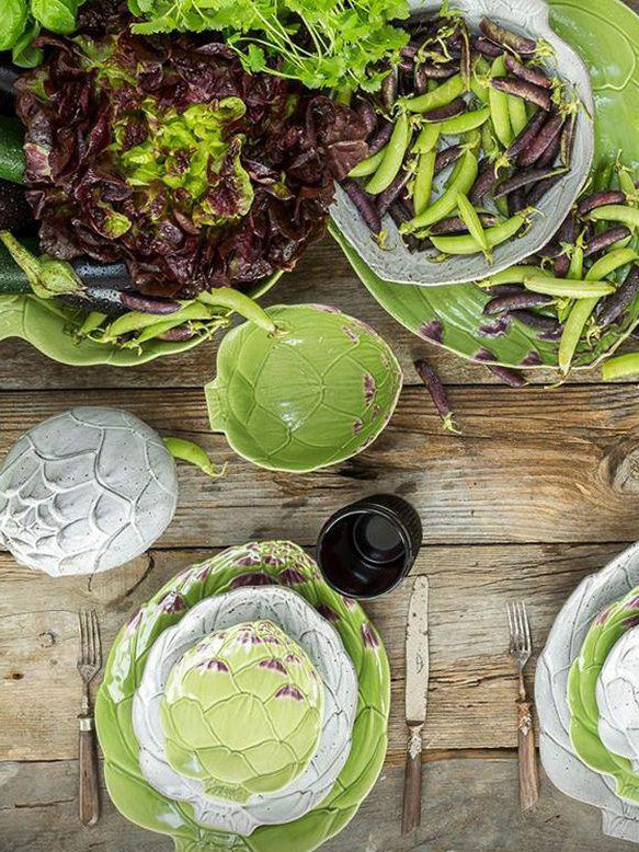 Bordallo Pinheiro, Artichoke Bread & Butter Plate (17cm), green. My o My Helsinki.