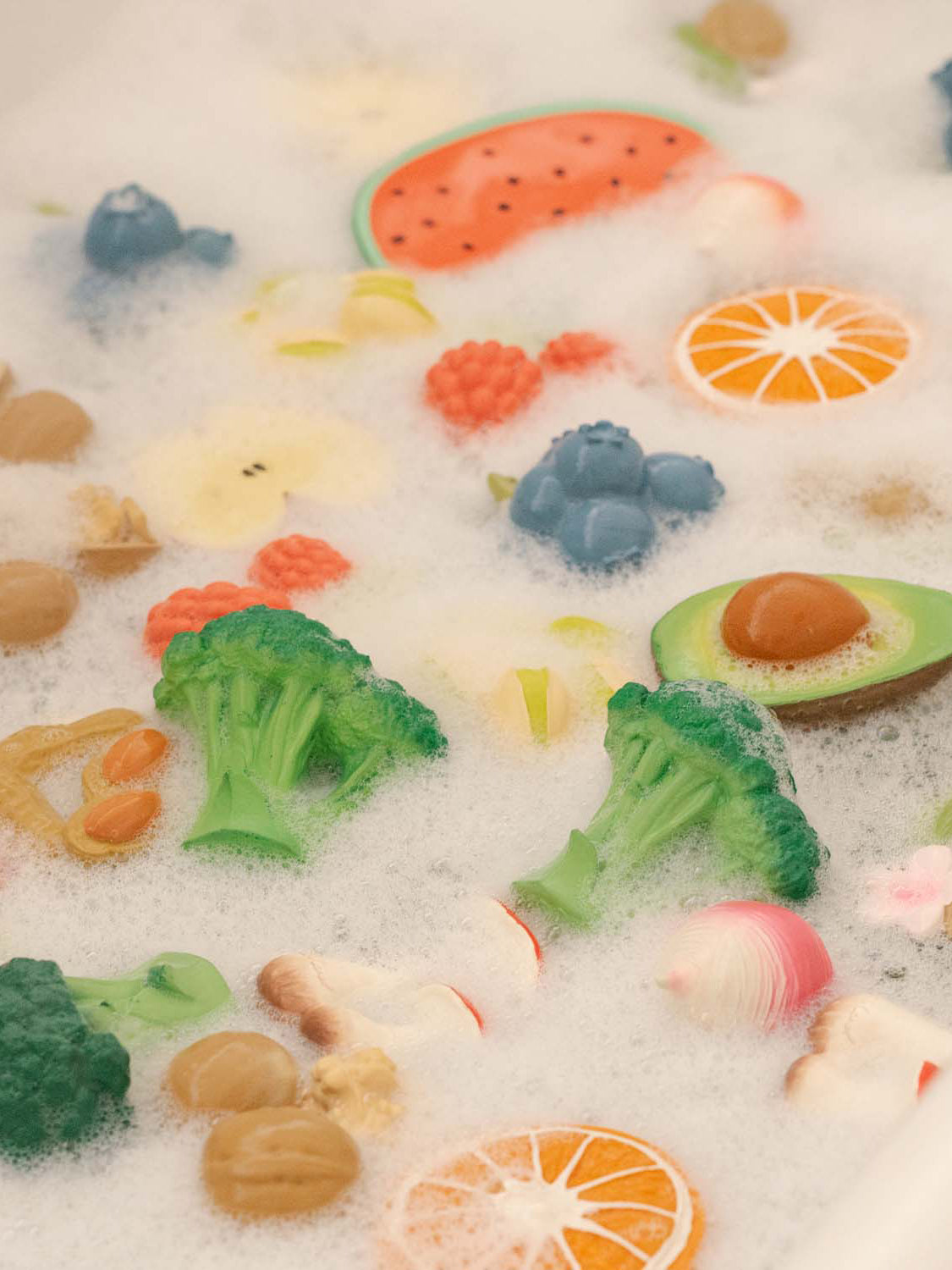 Brucy the broccoli teether