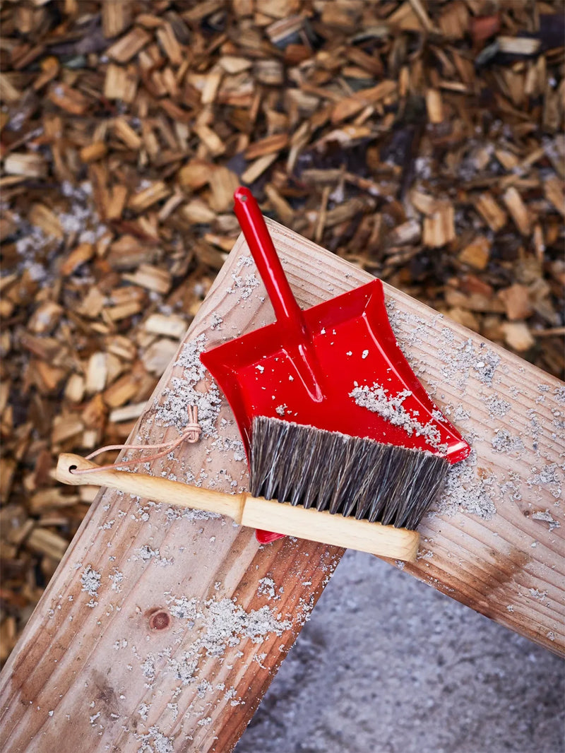 Children's hand brush, beechwood