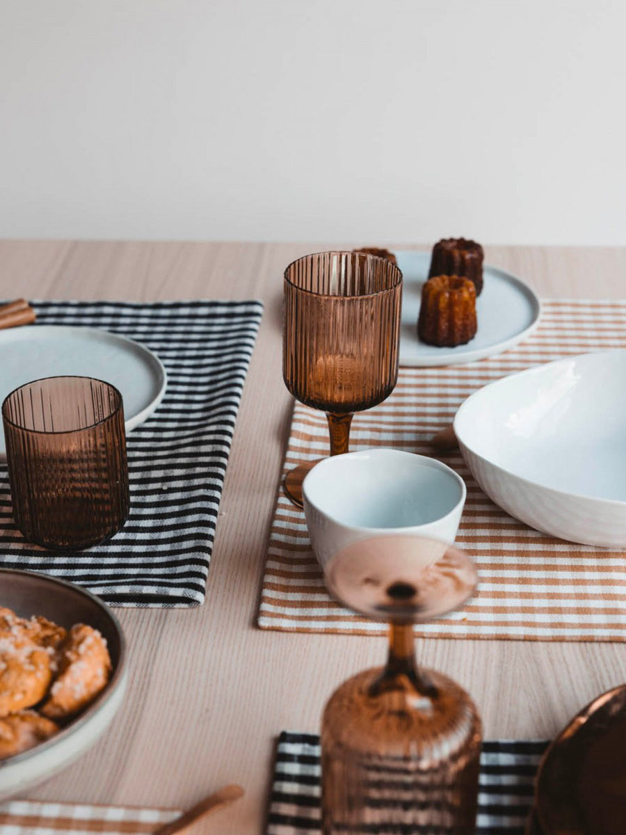 Cotton vichy placemat, camel or black (35x50 cm)