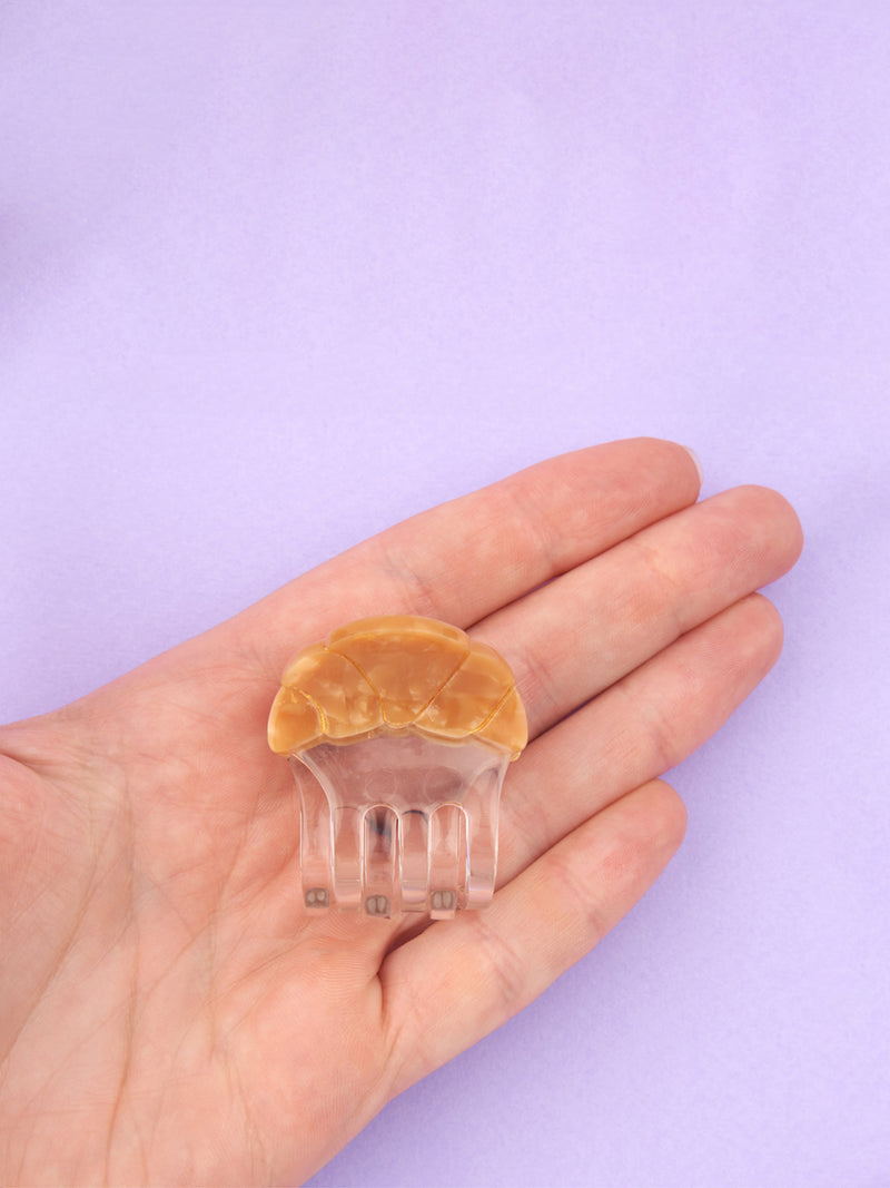 Mini croissant hair claw