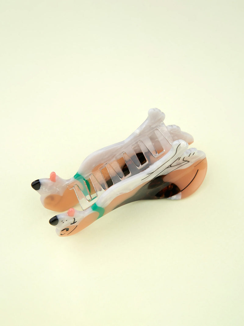 Beagle hair claw