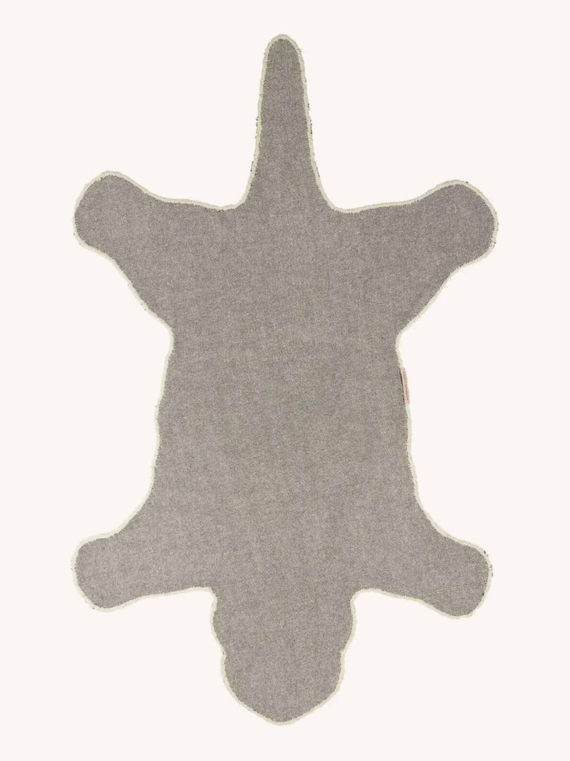 Snowy tiger rug, large