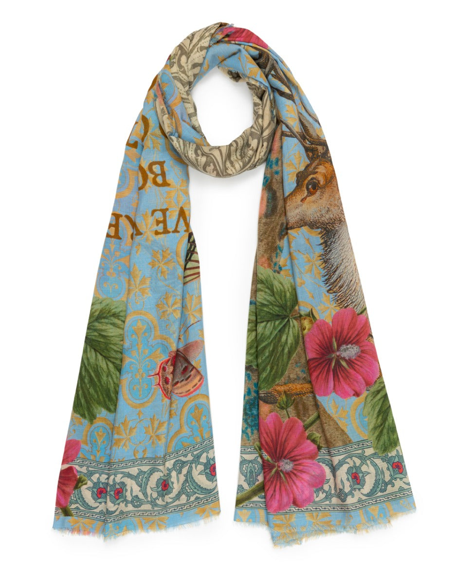 Born scarf