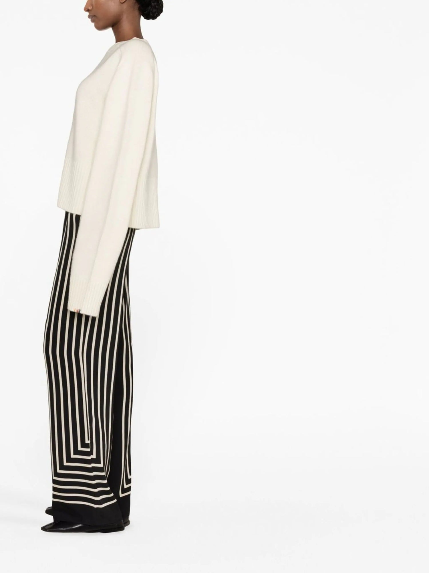 Relaxed crewneck cashmere sweater n°256 Judith, cream