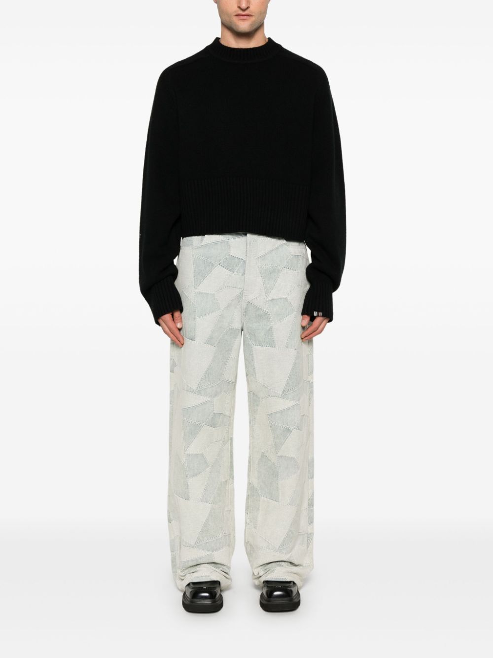 Relaxed crewneck cashmere sweater n°256 judith, raven (black)