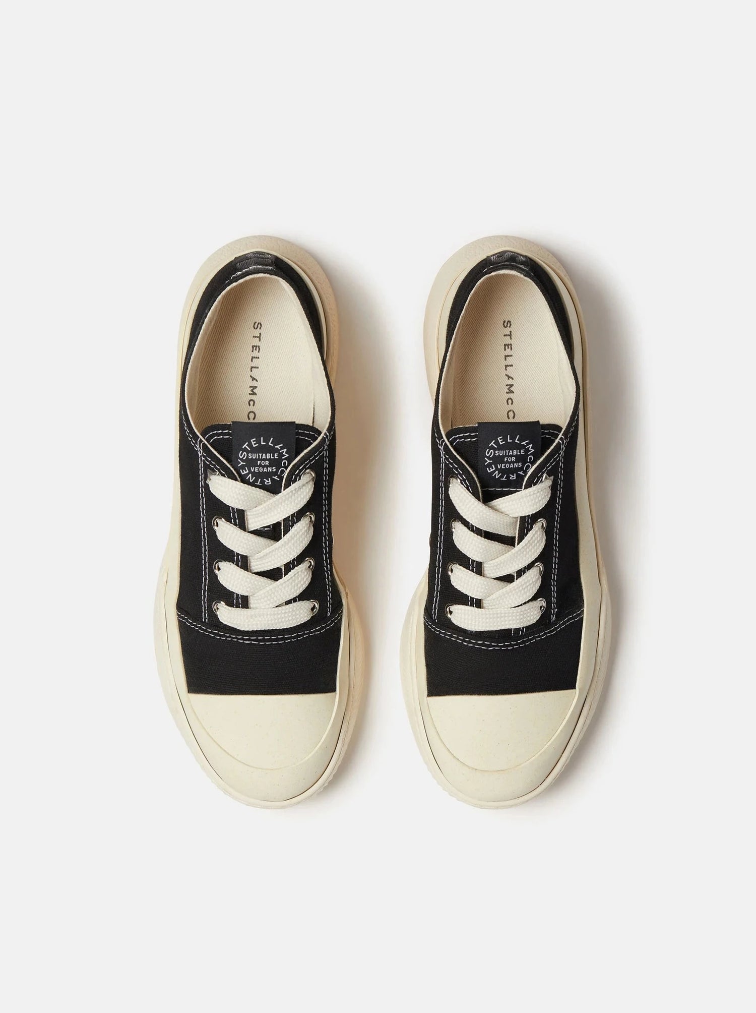 Loop Recycled Cotton sneakers, black/white