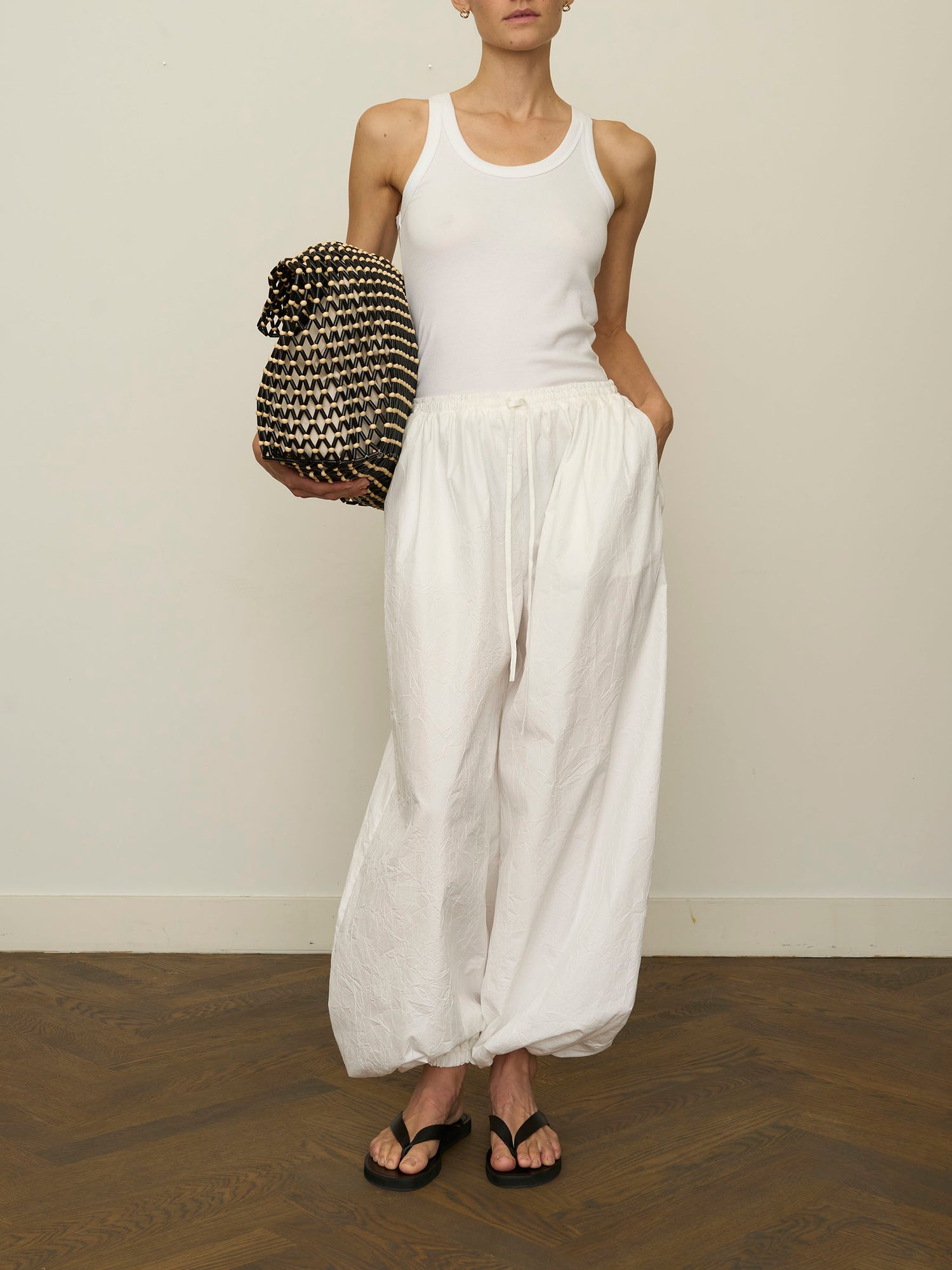 Volume crushed cotton trousers, optic white