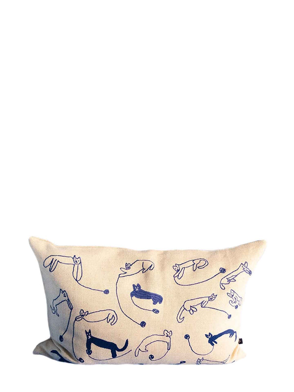 Garnkatter embroidered cushion cover (40 x 60 cm)