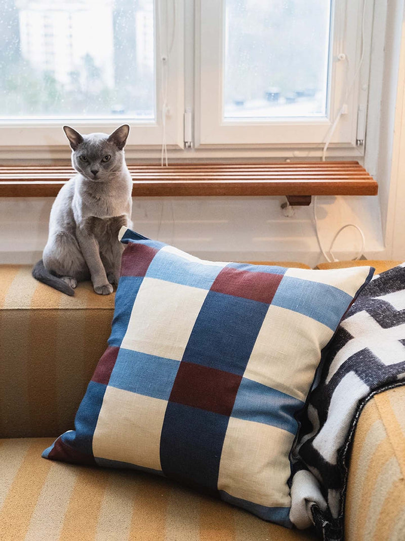 Field square cushion cover, blue-plum (50 x 50 cm)
