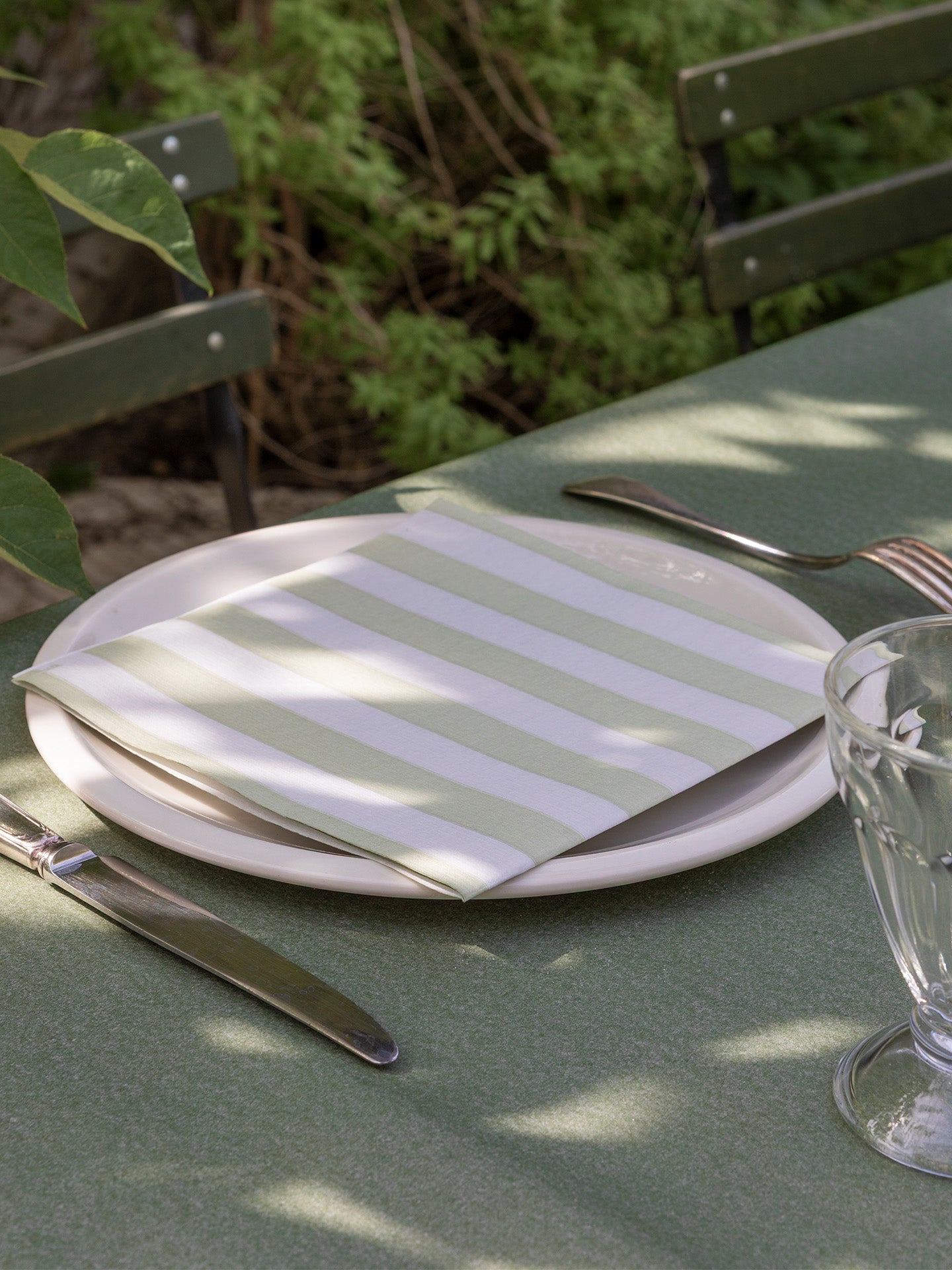 Striped dinner napkin, olive green (40 x 40cm)