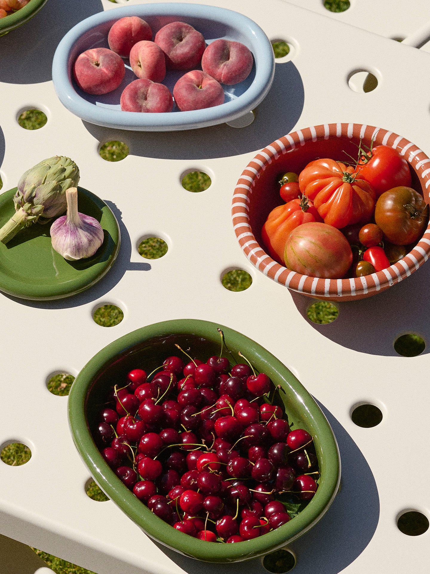 Barro large oval dish, green (36cm)