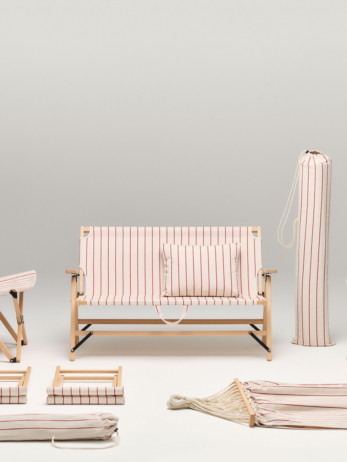 Outdoor Market striped outdoor cushion, 2 colours (45 x 35 cm)