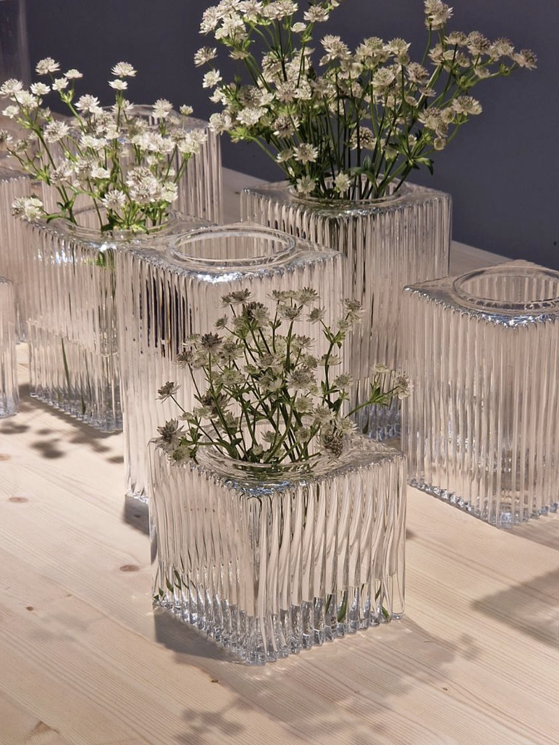 Flocka glass vase