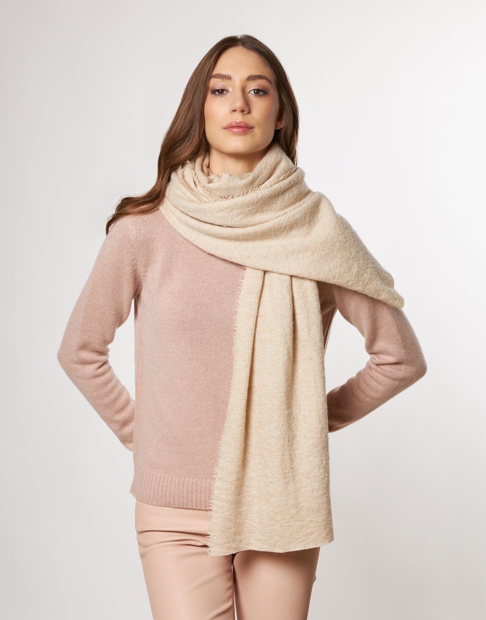 Nuovo Pedro silk-cashmere blend scarf, beige