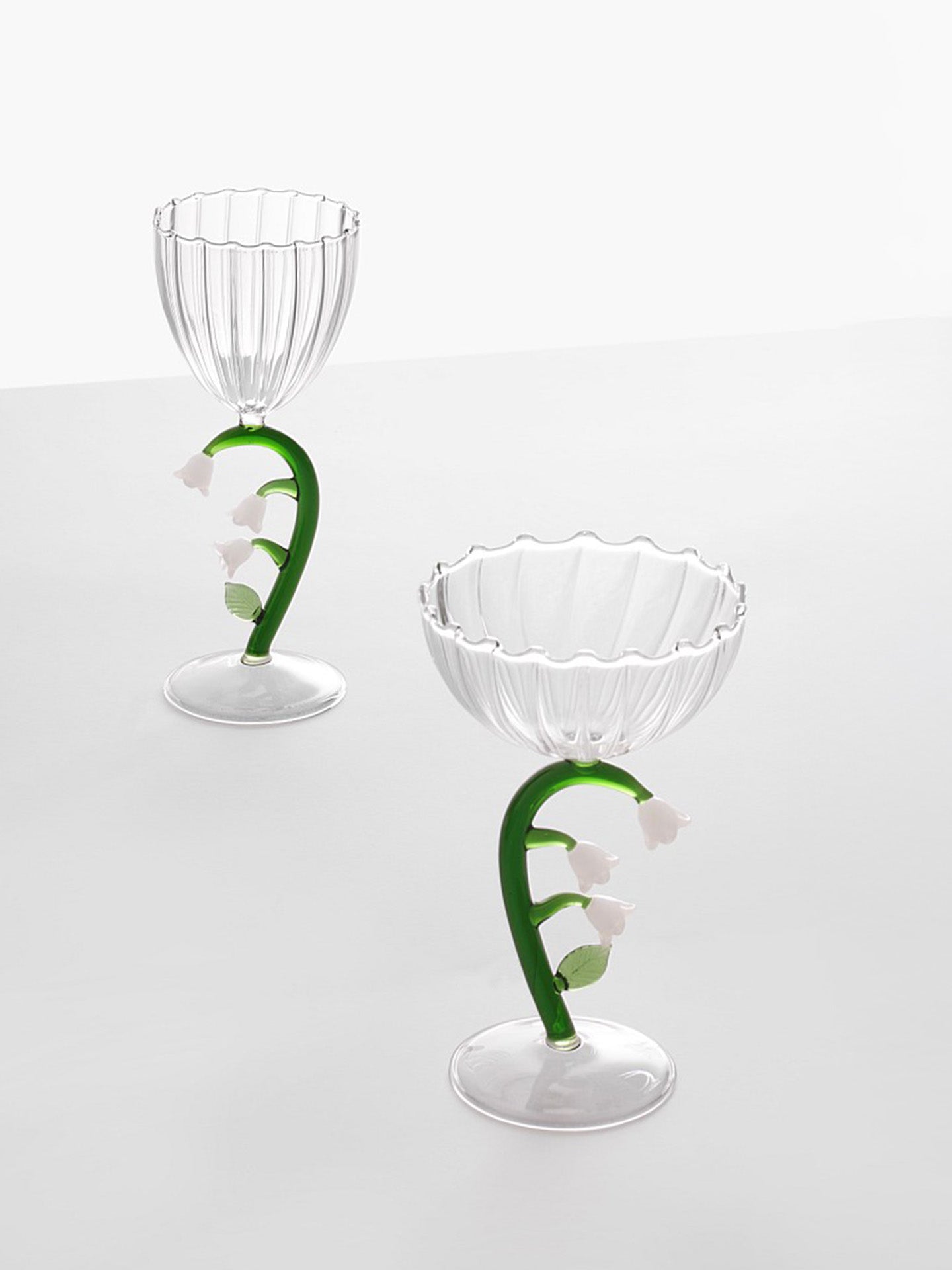 White flower wine glass, Botanica collection