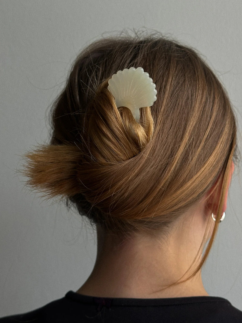 Le Mer hair pin, leo