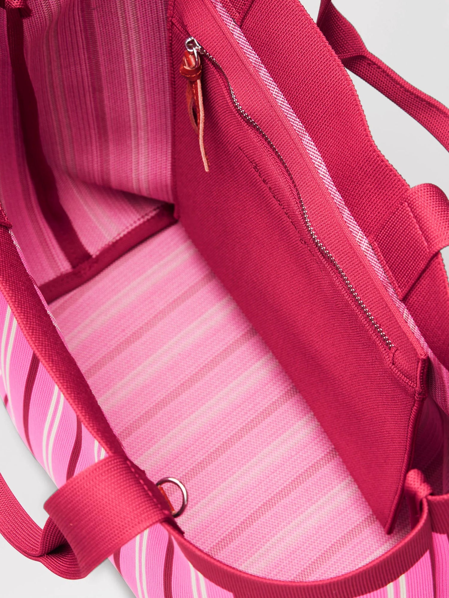 Interlock Lillian Bag, multiple colours