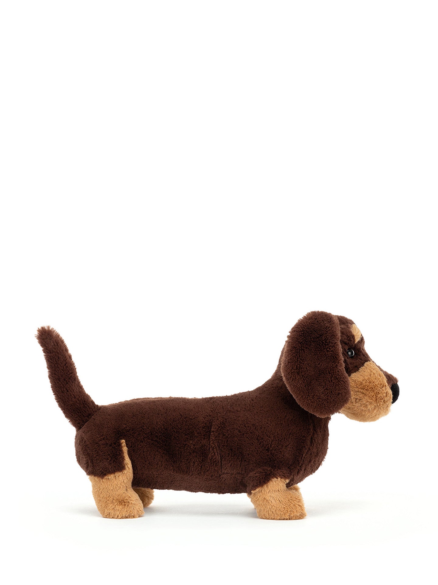 Both adults and kids love Otto, a plush toy dog who is quality collectible toy from UK-based Jellycat.