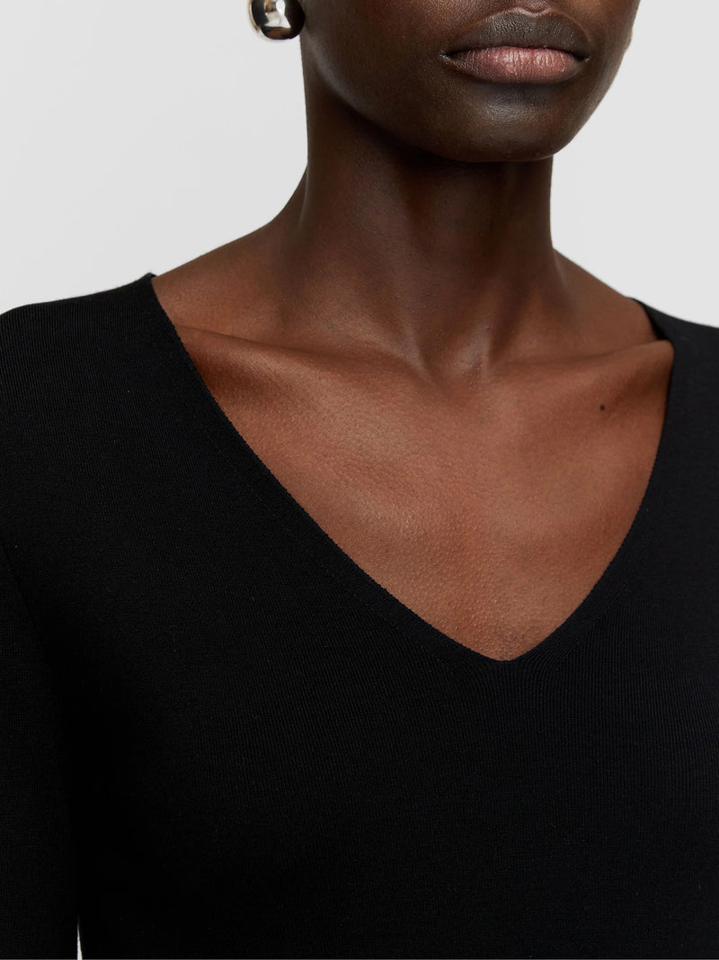 Silk Stretch V Neck Top, Black