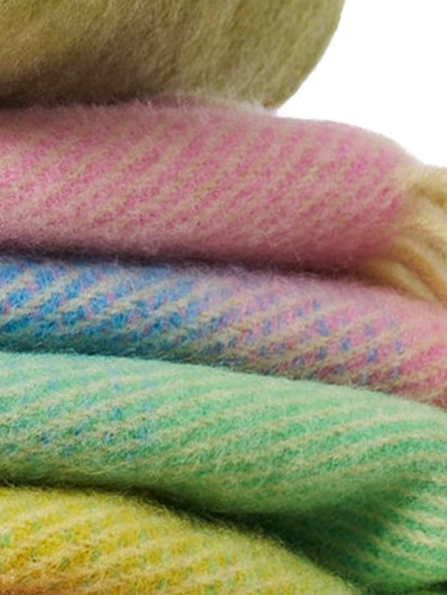 Aurora pastel dream woven throw, 100% lambswool