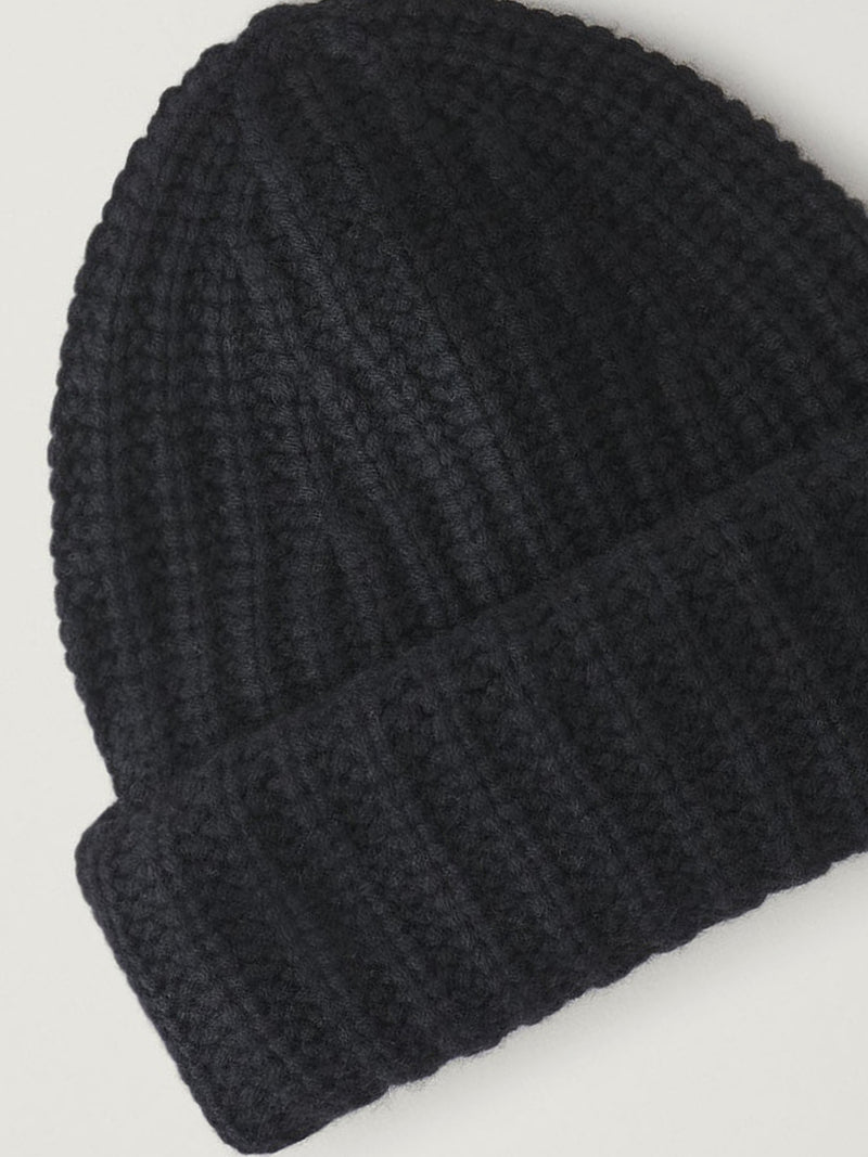 Beatris cashmere beanie, black
