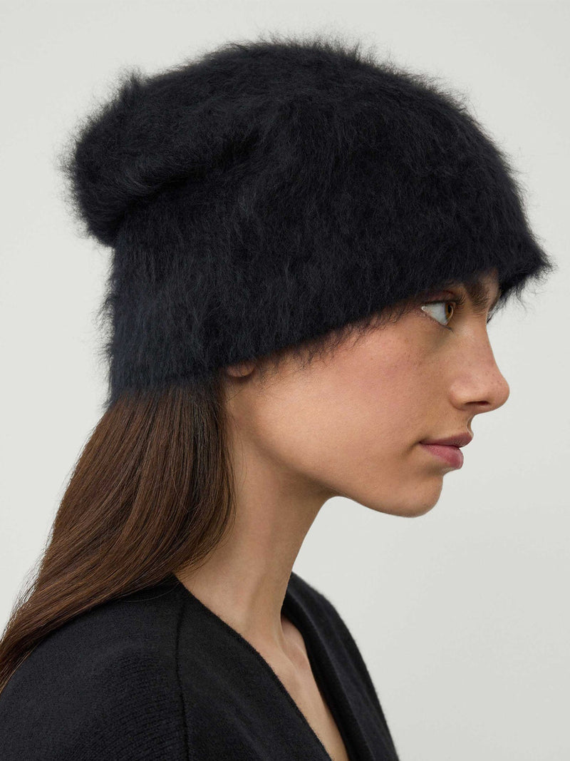Brushed cashmere beanie, black