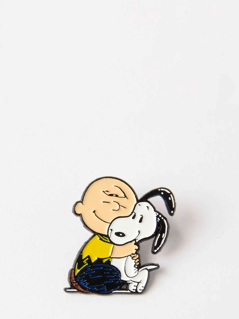 Be kind the warm puppy Charlie Brown and Snoopy Peanuts pin