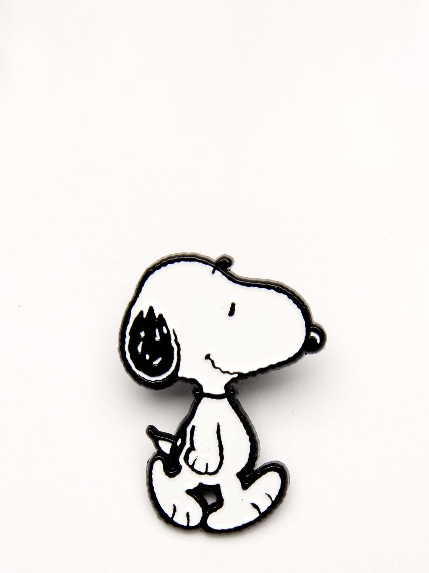 Peanuts Friends Forever Pin, Snoopy