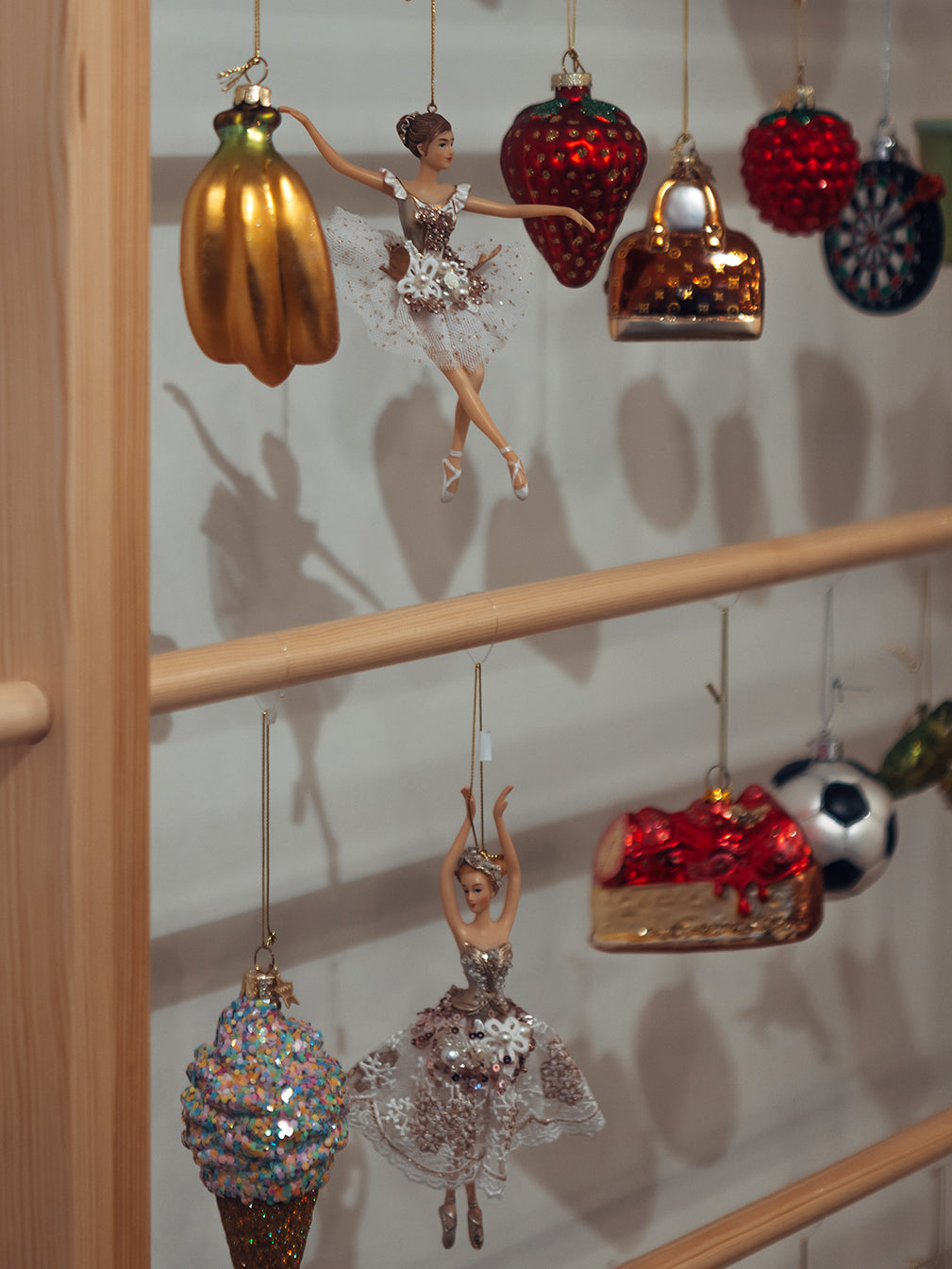 Lilac tulle pearl ballerina pearl ornament, brown hair