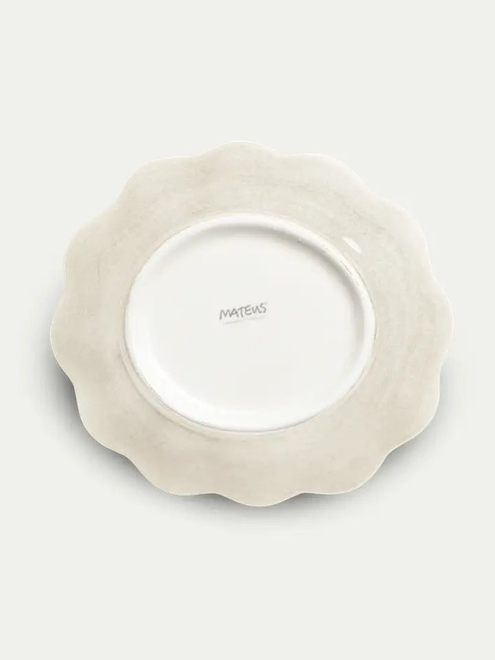 Oyster small oval bowl, sand (18 cm)