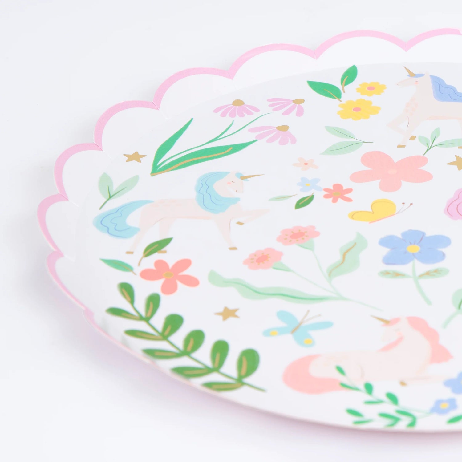 Meadow unicorns dinner plates