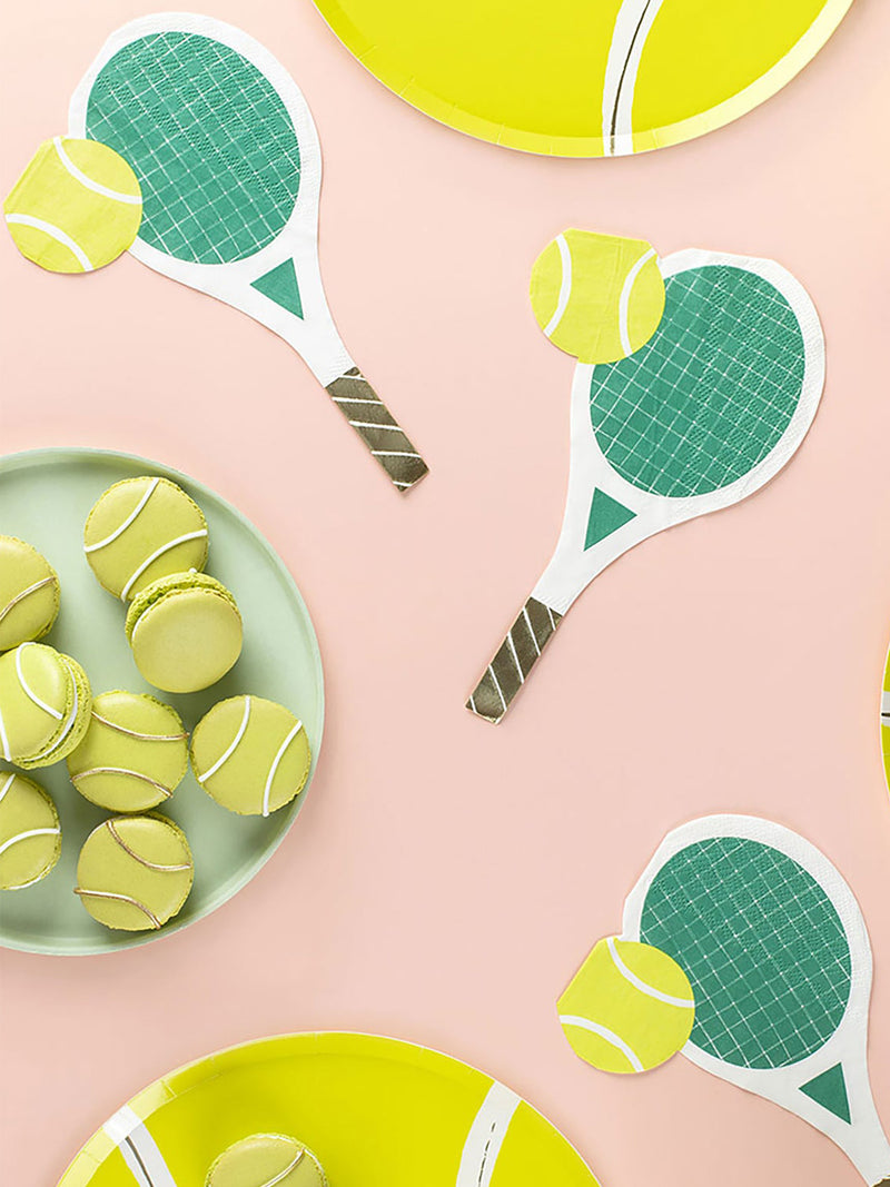 Tennis shaped napkins (16 pcs)