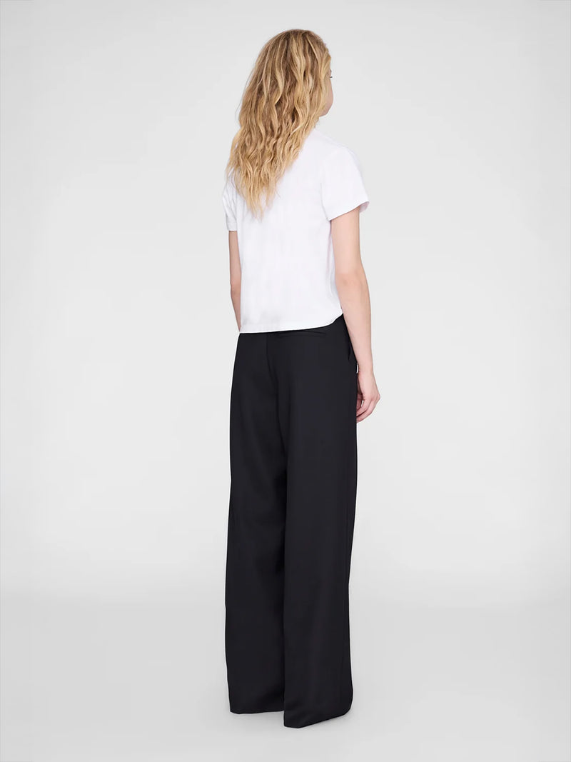 Shelley tee studio, white