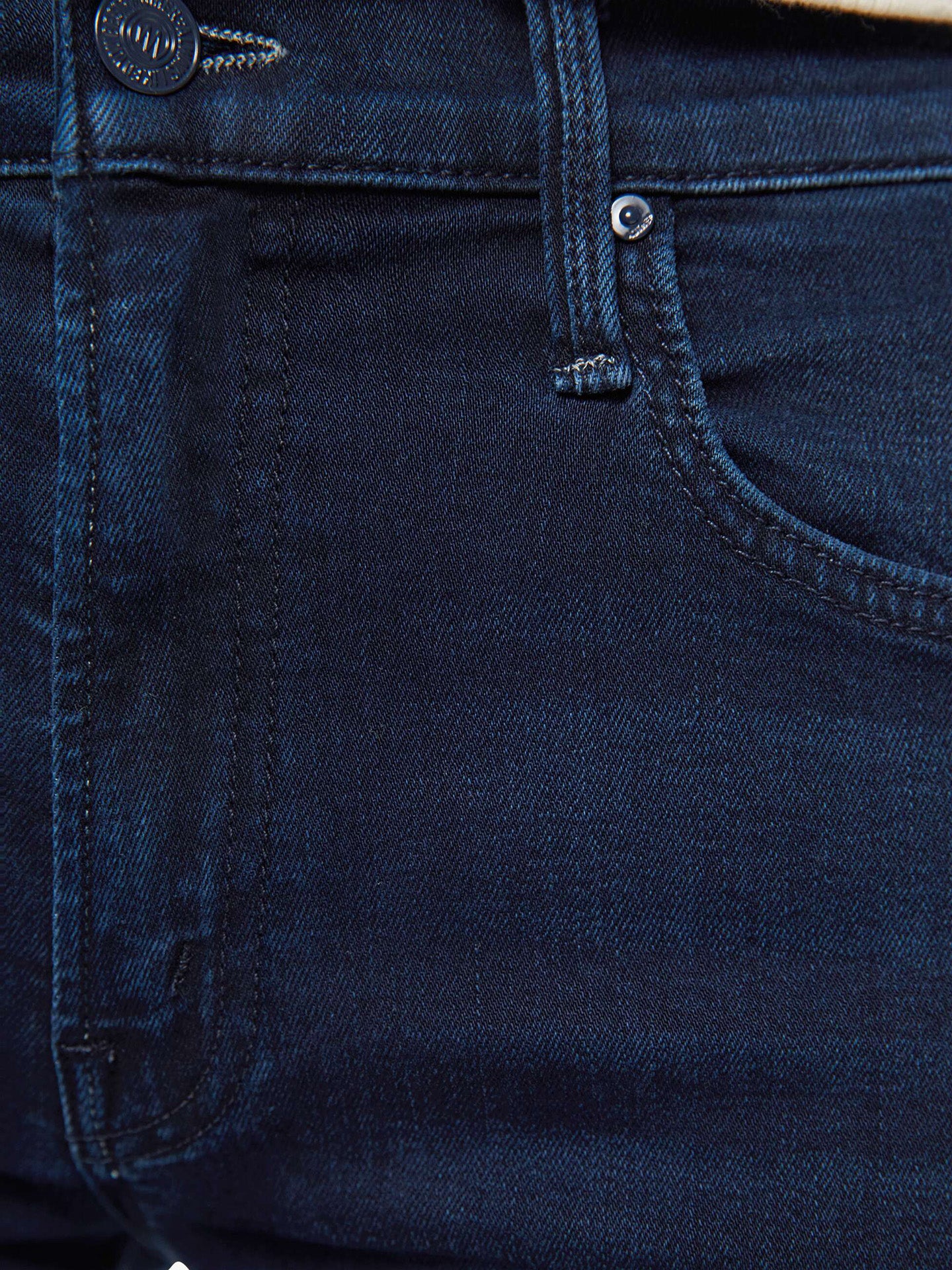 The mid rise rambler zip ankle, 'Chip on my shoulder'