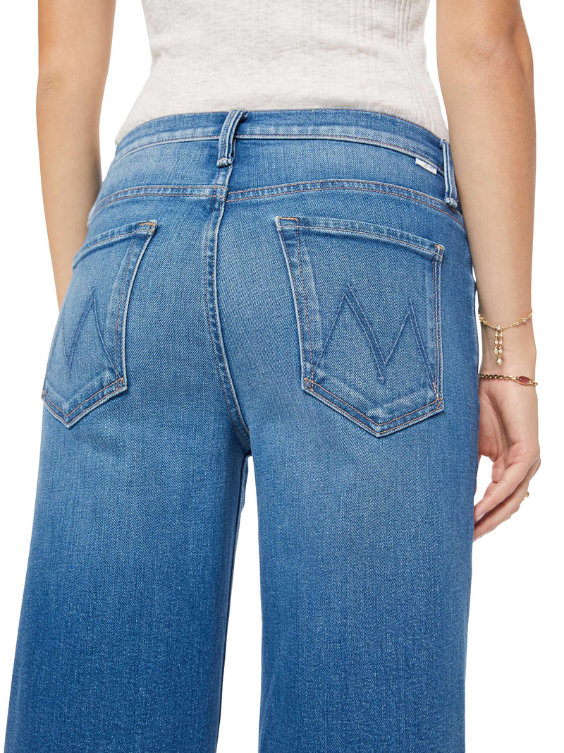 The rerun sneak wide leg jeans, 'Kissing the caddy'