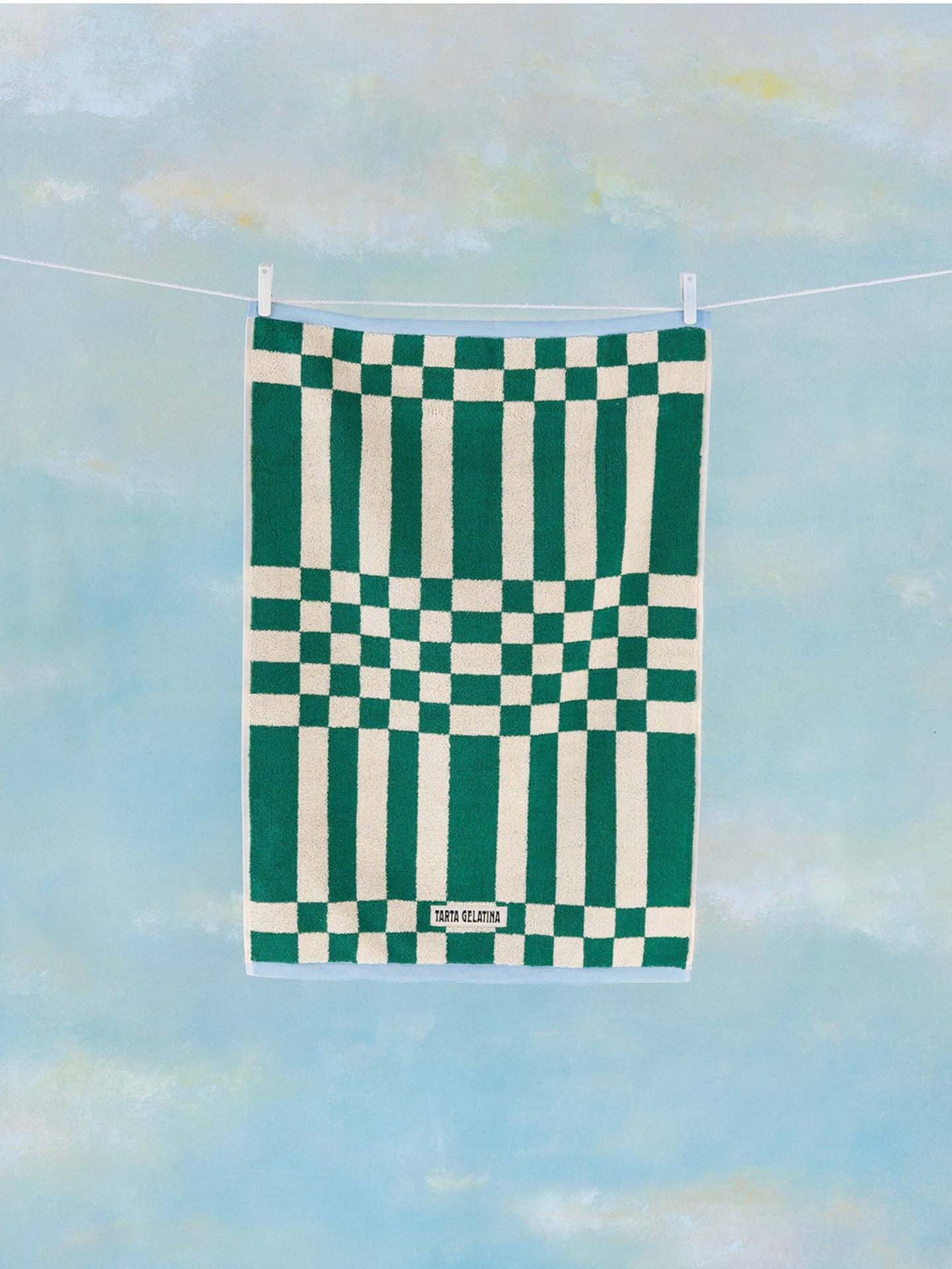 Marina hand towel, green