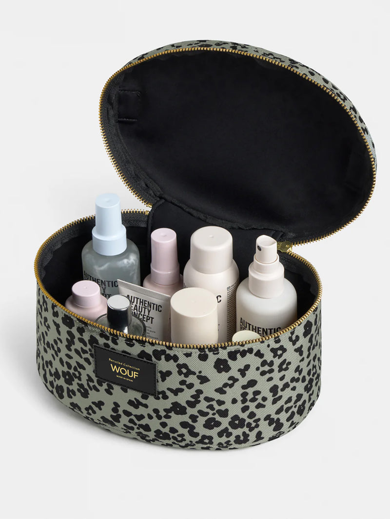 Steel Roar vanity bag