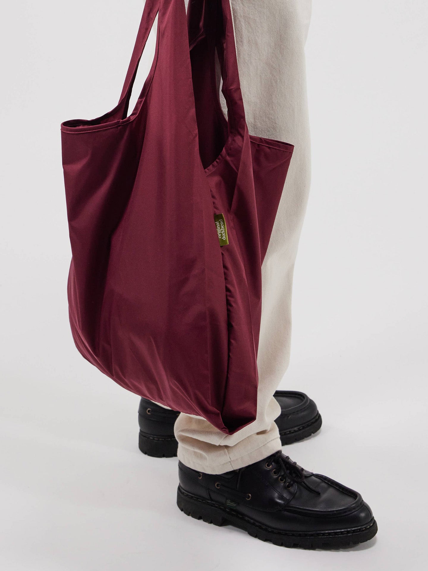 Cherry red foldable light shopper, dark red