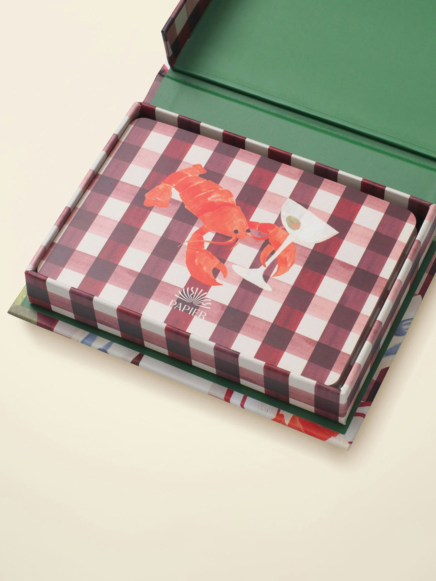 Table stories dinner party playing cards