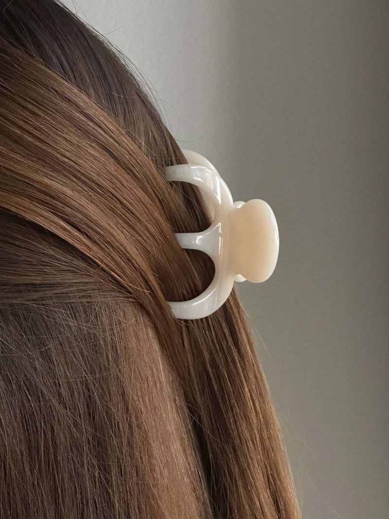Alberte hair claw, 4 colours