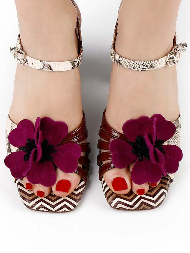 Piruca sandals, sand & red