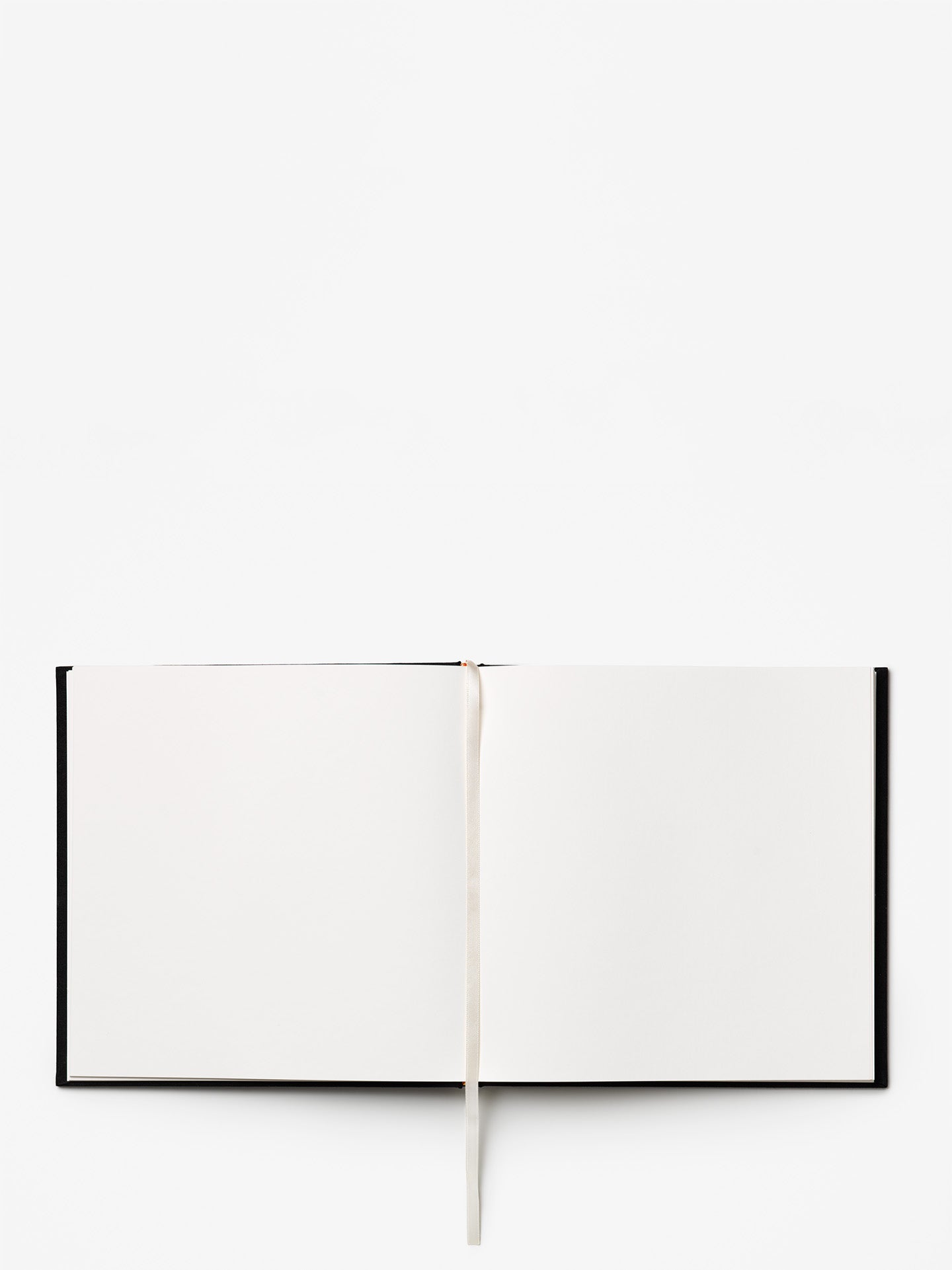 Guest book, black-white