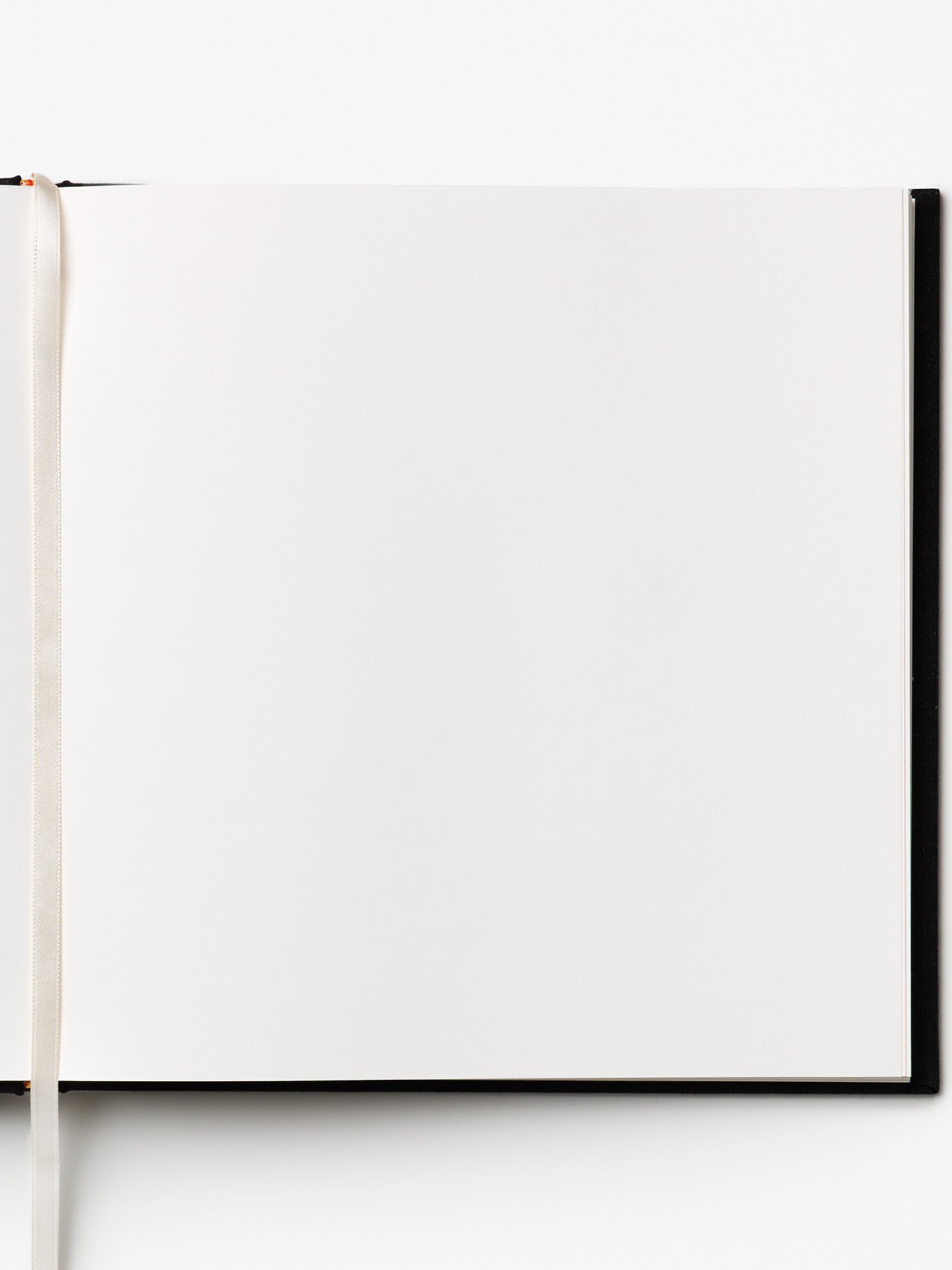 Guest book, black-white